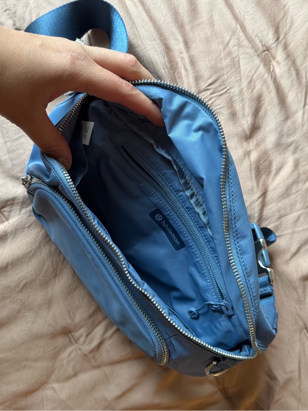 Lululemon Everywhere Belt Bag XL Washed Denim Silver NWT - Picture 3 of 10